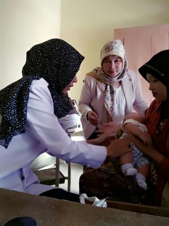 Album : IBU KEPALA DESA SUKAMANTRI BERSAMA IBU BIDAN DESA